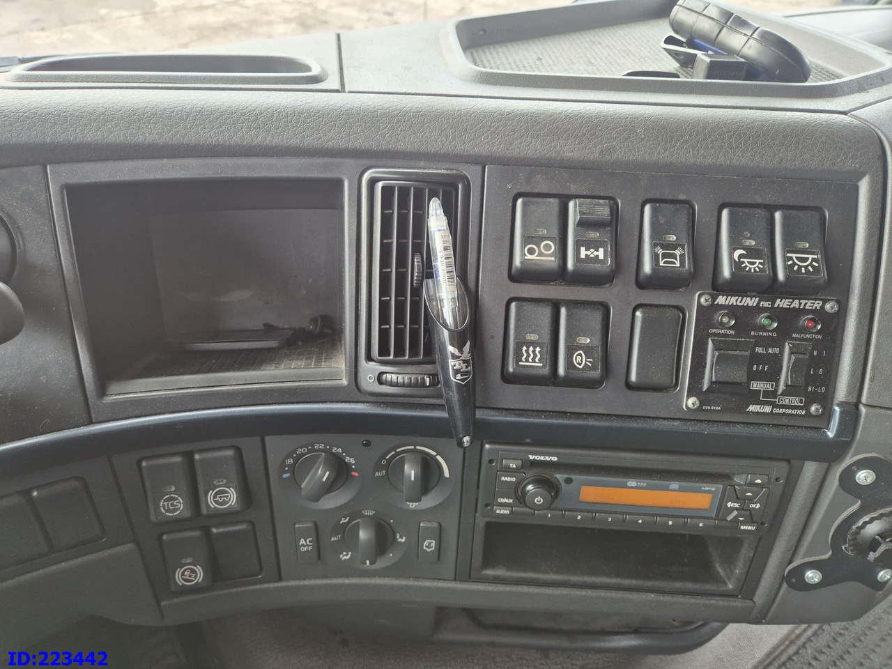 Camión caja cerrada VOLVO FH13 480HP 6X2: foto 18 Camión caja cerrada VOLVO FH13 480HP 6X2: foto 18