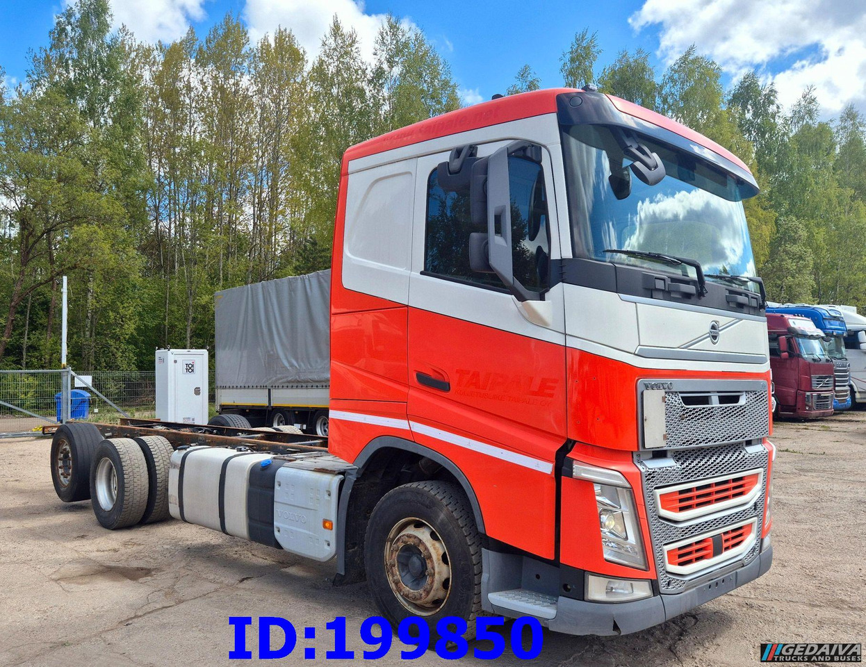 VOLVO FH13 540HP 6x2 Euro6 - Camión chasis: foto 3 VOLVO FH13 540HP 6x2 Euro6 - Camión chasis: foto 3