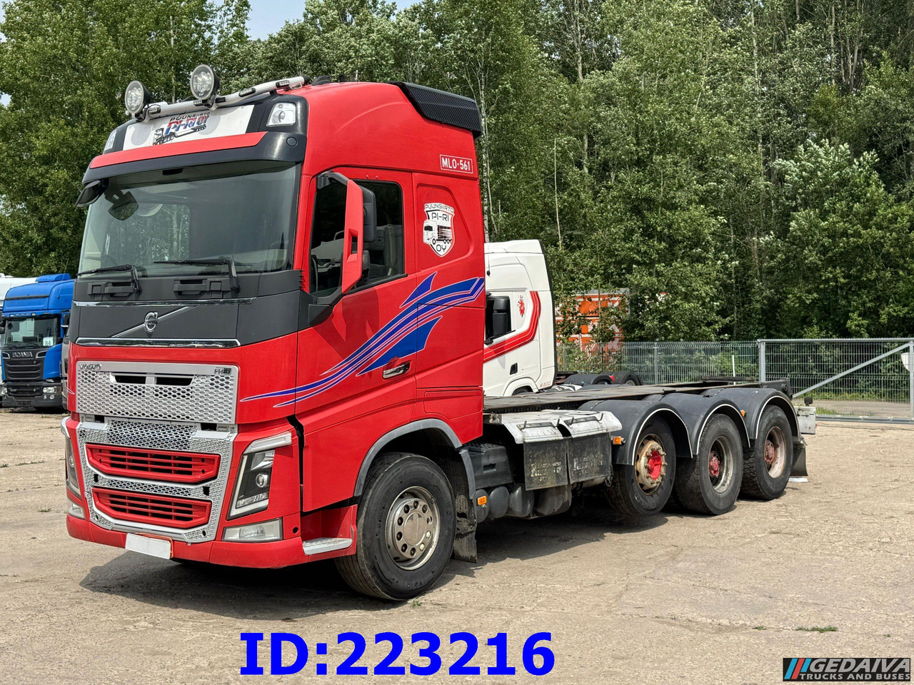 VOLVO FH16 700HP 8X4 Big axle - Camión chasis: foto 1 VOLVO FH16 700HP 8X4 Big axle - Camión chasis: foto 1