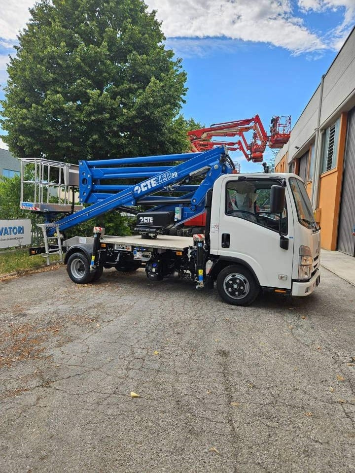 CTE ZED 20 - Camión con plataforma elevadora: foto 2 CTE ZED 20 - Camión con plataforma elevadora: foto 2