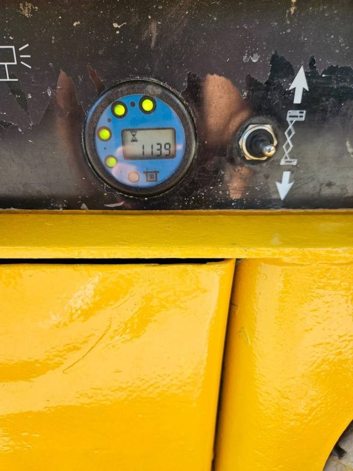 Leasing de Haulotte Compact 10 N  Haulotte Compact 10 N: foto 11