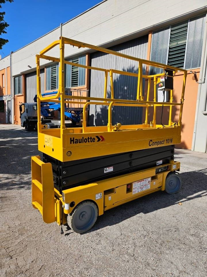Leasing de Haulotte Compact 10 N  Haulotte Compact 10 N: foto 12