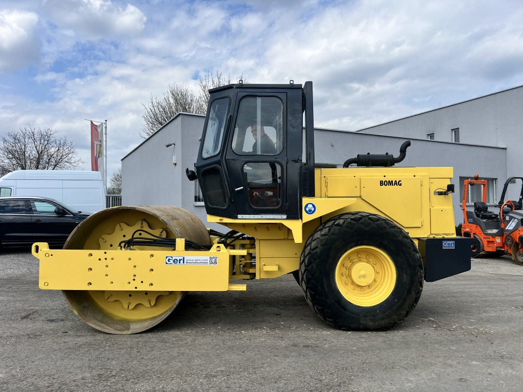 JCB Vibromax W 1402 D (111489) - Compactador: foto 2 JCB Vibromax W 1402 D (111489) - Compactador: foto 2