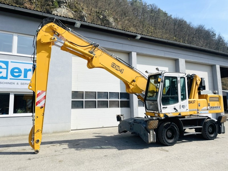 Liebherr A904 (3758) - Manipulador de materiales: foto 3 Liebherr A904 (3758) - Manipulador de materiales: foto 3