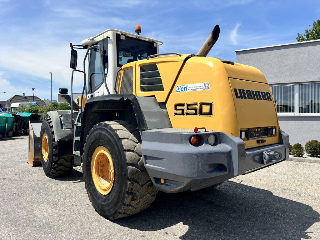 Liebherr L 550 (111617) - Cargadora de ruedas: foto 4 Liebherr L 550 (111617) - Cargadora de ruedas: foto 4