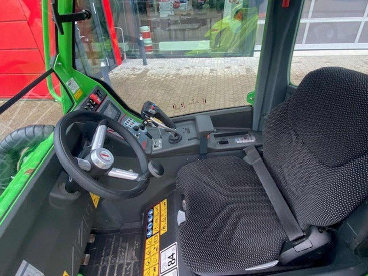 Avant 760i - Cargadora de ruedas: foto 5 Avant 760i - Cargadora de ruedas: foto 5