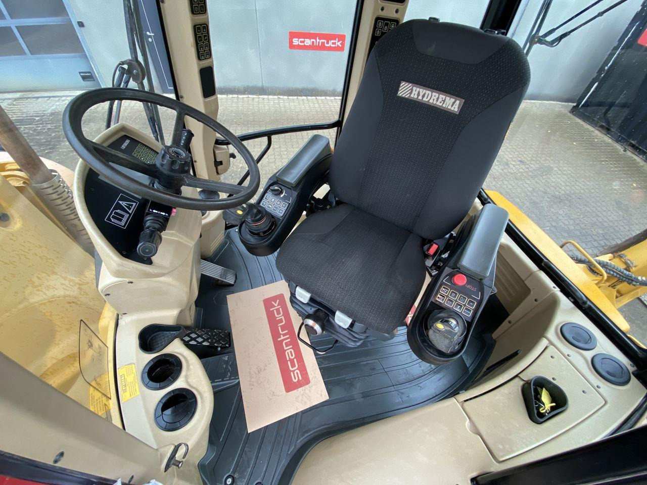 Hydrema 906E - Retroexcavadora: foto 3 Hydrema 906E - Retroexcavadora: foto 3