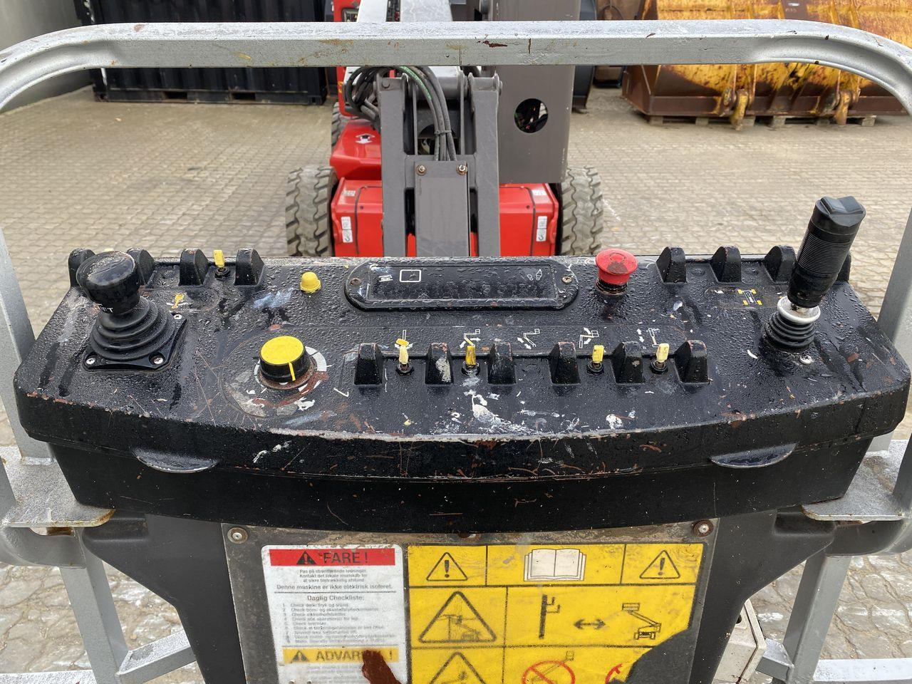 JLG E450AJ - Plataforma articulada: foto 3 JLG E450AJ - Plataforma articulada: foto 3