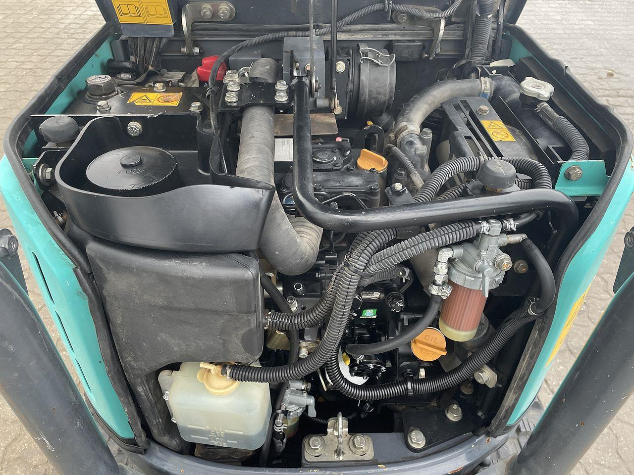 Miniexcavadora Kobelco SK10SR-2: foto 8