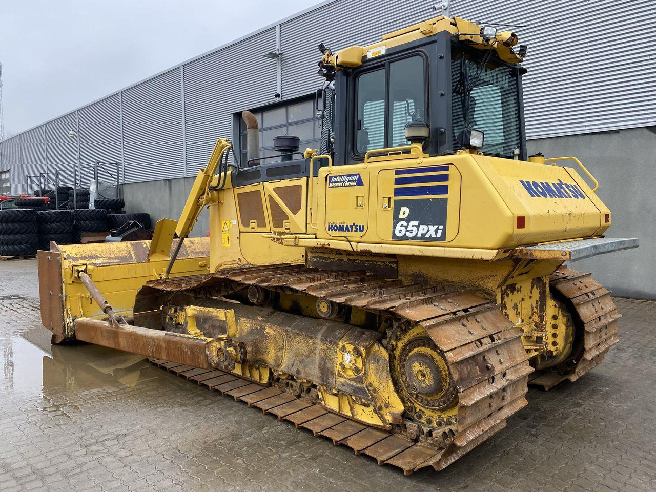Komatsu D65PXI-18 - Bulldozer: foto 2 Komatsu D65PXI-18 - Bulldozer: foto 2