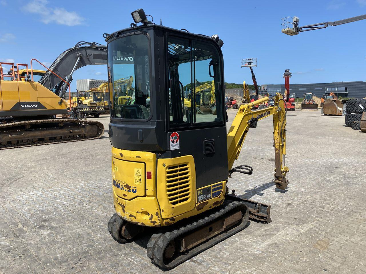 Komatsu PC16R-3HS - Miniexcavadora: foto 4 Komatsu PC16R-3HS - Miniexcavadora: foto 4