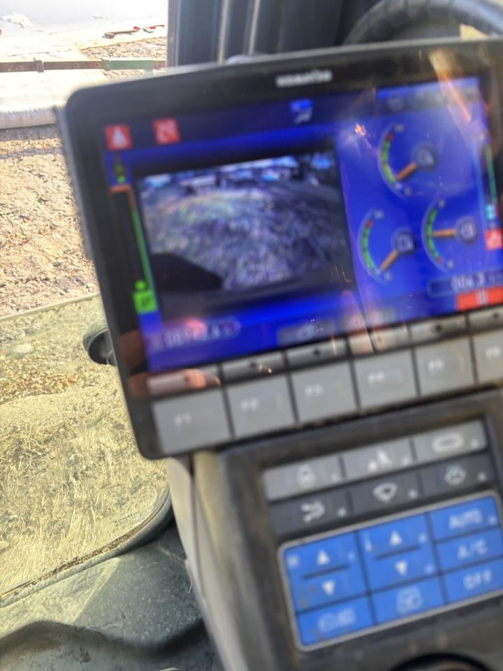 Komatsu PC240LC-11 - Excavadora de cadenas: foto 5 Komatsu PC240LC-11 - Excavadora de cadenas: foto 5