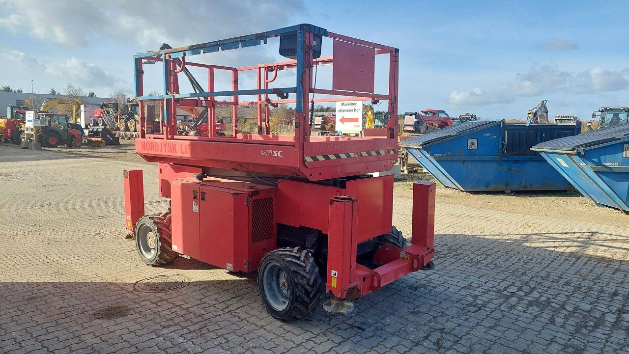 Manitou 120SC - Plataforma de tijeras: foto 4 Manitou 120SC - Plataforma de tijeras: foto 4