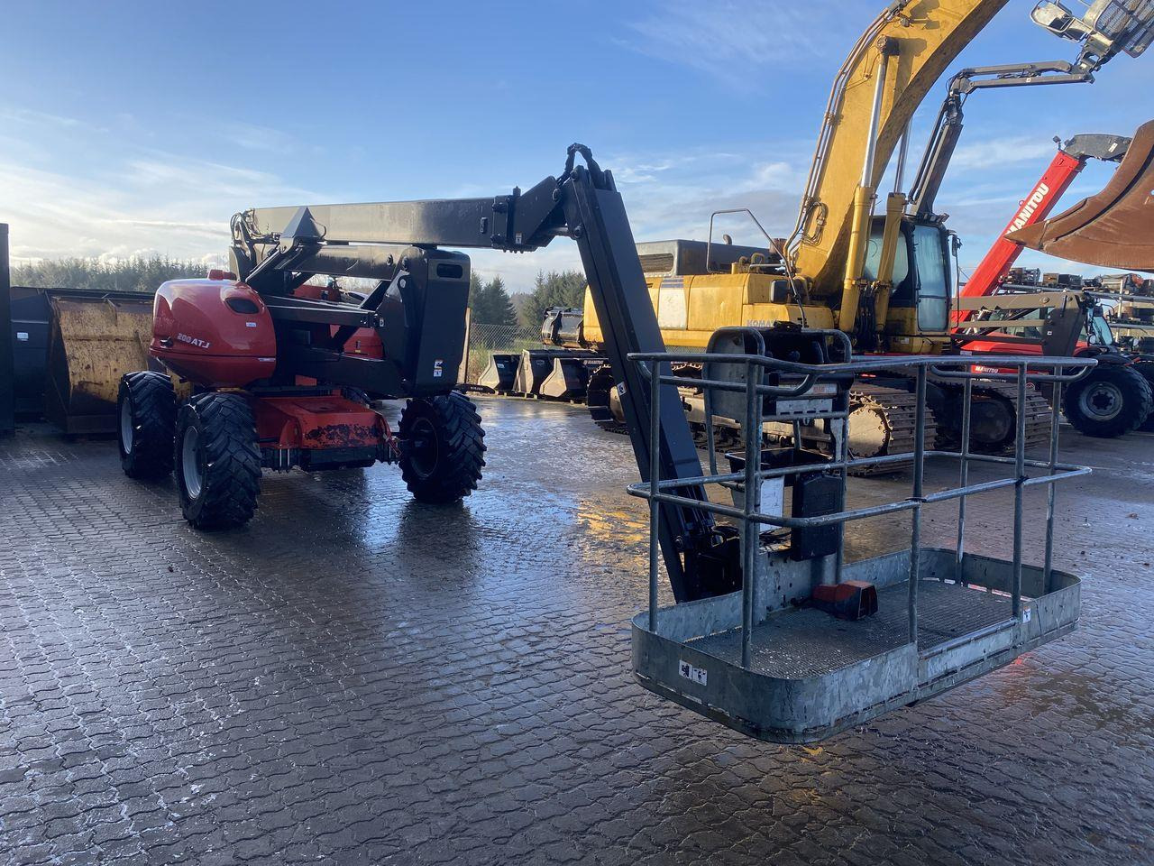 Manitou 200ATJ RC - Plataforma articulada: foto 5 Manitou 200ATJ RC - Plataforma articulada: foto 5