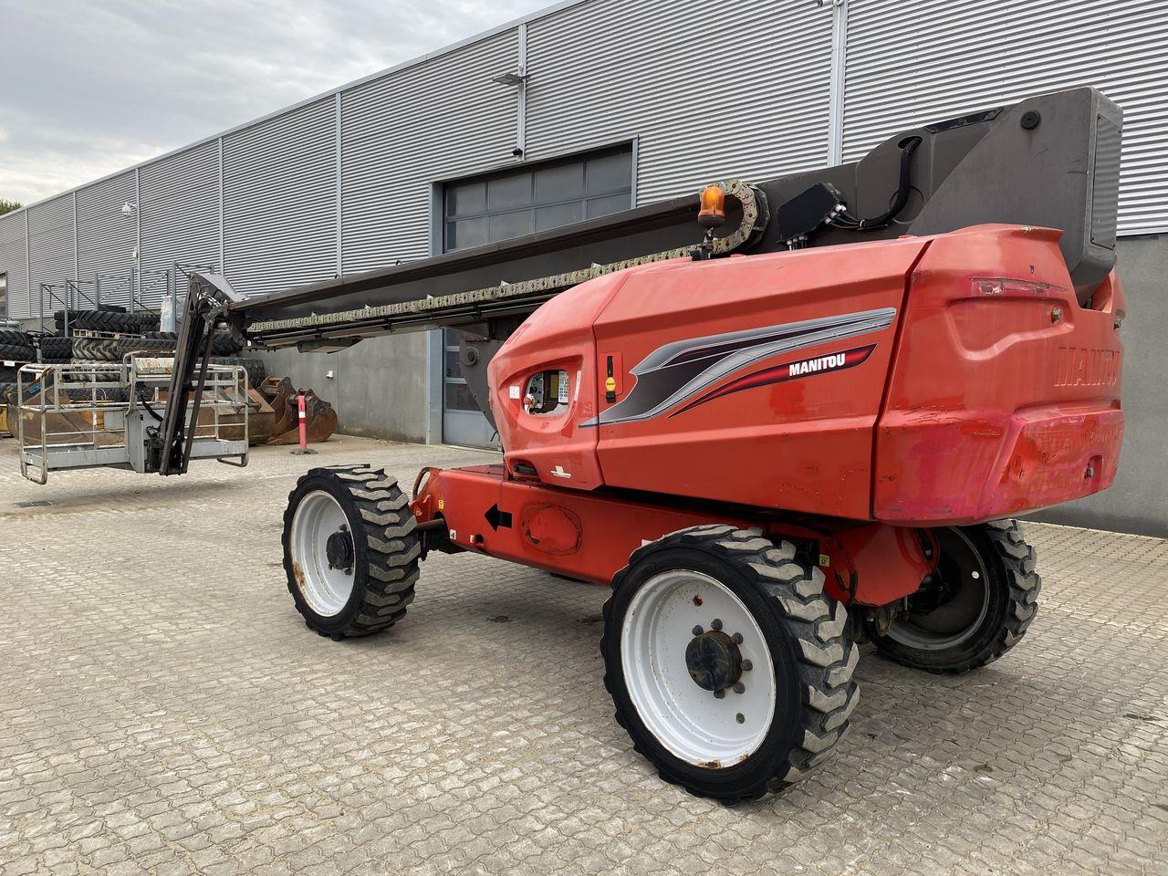 Manitou 260TJ - Plataforma telescopica: foto 2 Manitou 260TJ - Plataforma telescopica: foto 2