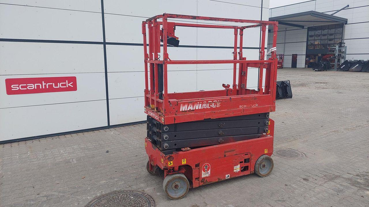 Manitou 78SEC - Plataforma de tijeras: foto 1 Manitou 78SEC - Plataforma de tijeras: foto 1