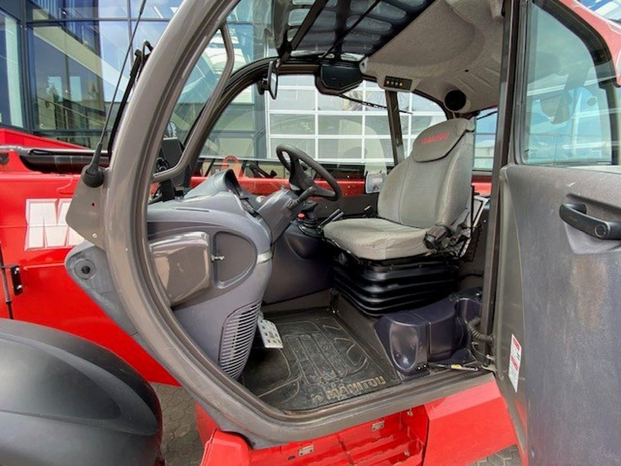Manitou MT1840 COMFORT ST4 - Manipulador telescópico: foto 5 Manitou MT1840 COMFORT ST4 - Manipulador telescópico: foto 5