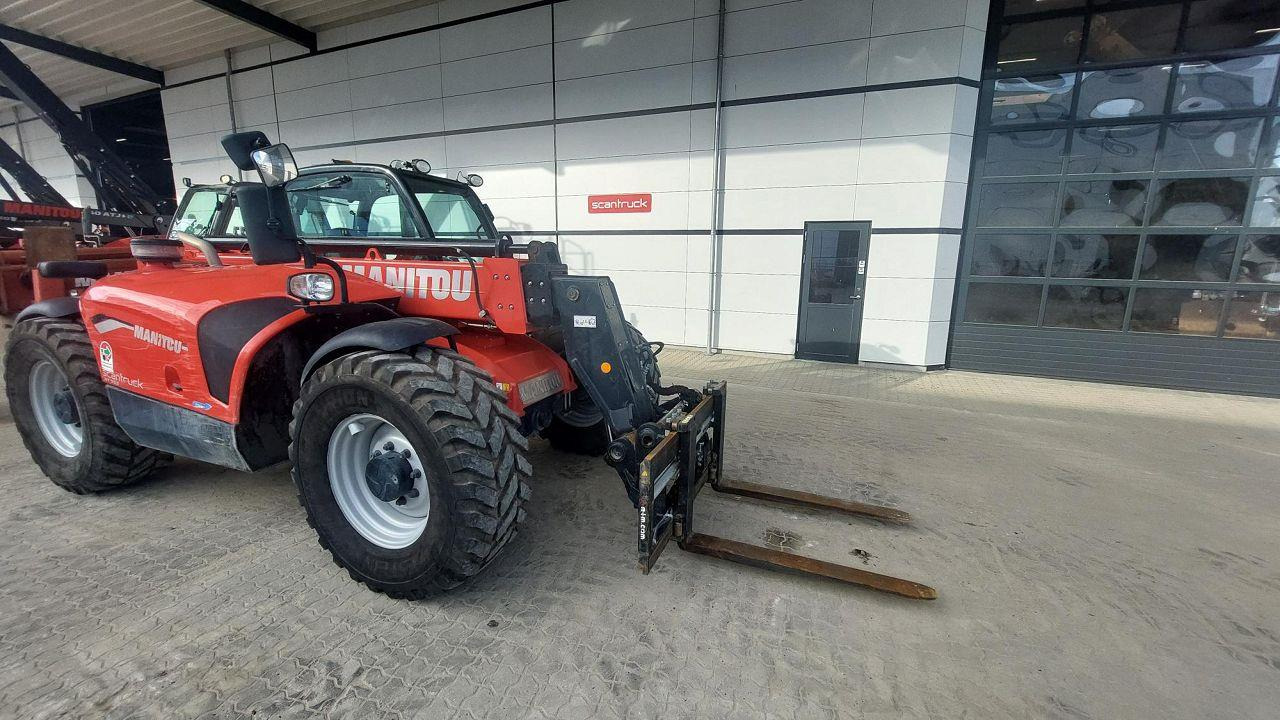 Manitou MT933 EASY COMFORT - Manipulador telescópico: foto 4 Manitou MT933 EASY COMFORT - Manipulador telescópico: foto 4
