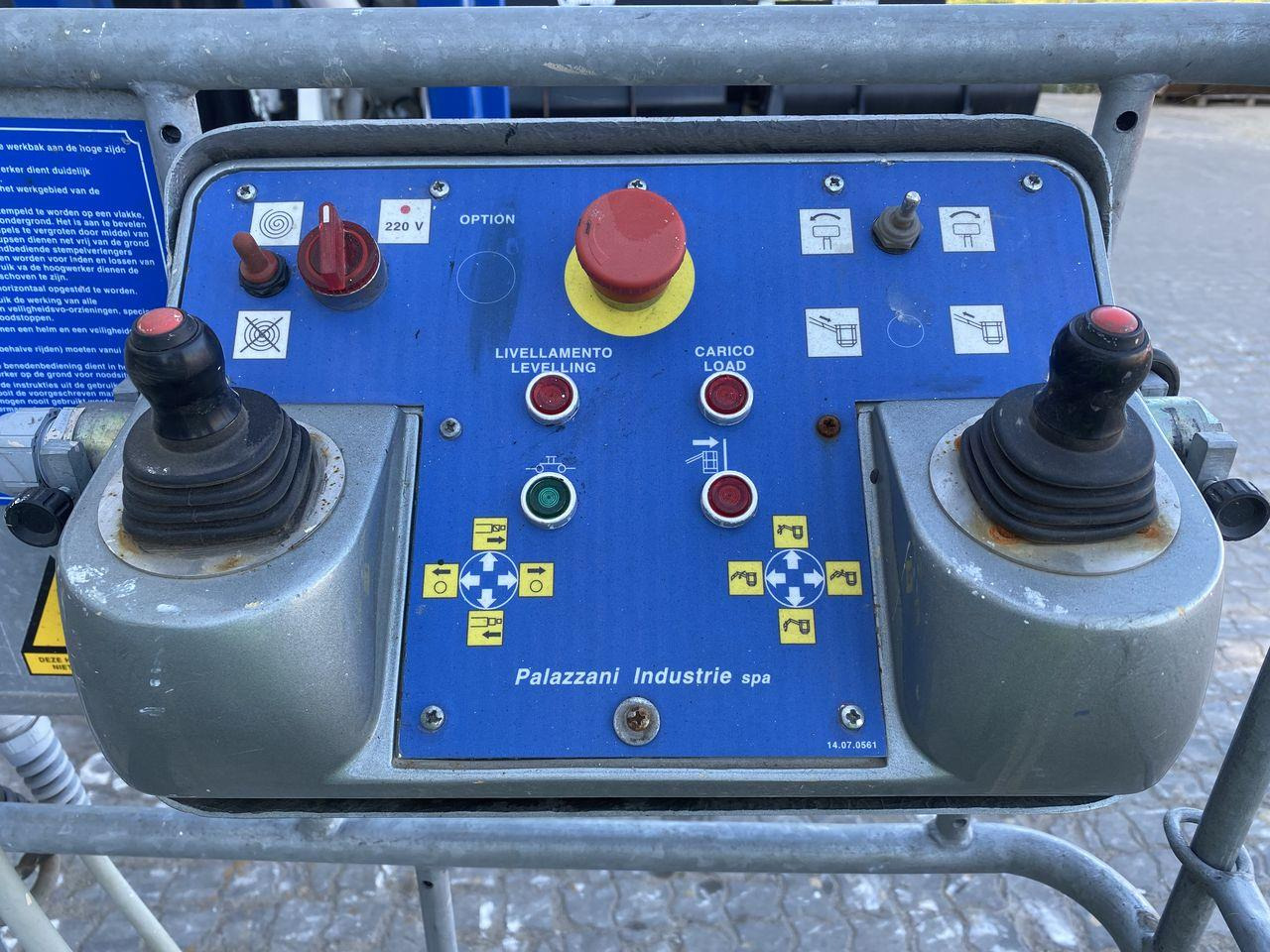 Palazzani TSJ30.1 - Plataforma araña: foto 3 Palazzani TSJ30.1 - Plataforma araña: foto 3