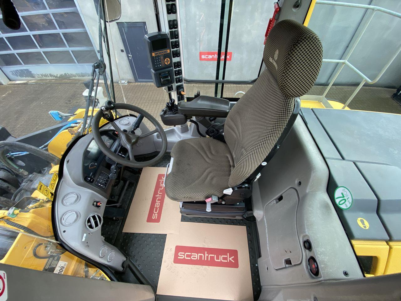 Volvo L220G - Cargadora de ruedas: foto 3 Volvo L220G - Cargadora de ruedas: foto 3