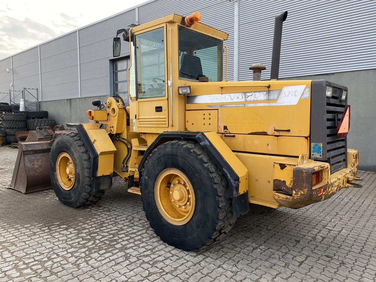Volvo L70C - Cargadora de ruedas: foto 2 Volvo L70C - Cargadora de ruedas: foto 2