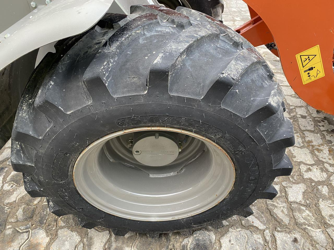 Cargadora articulada Weycor AR380 Agrar: foto 6