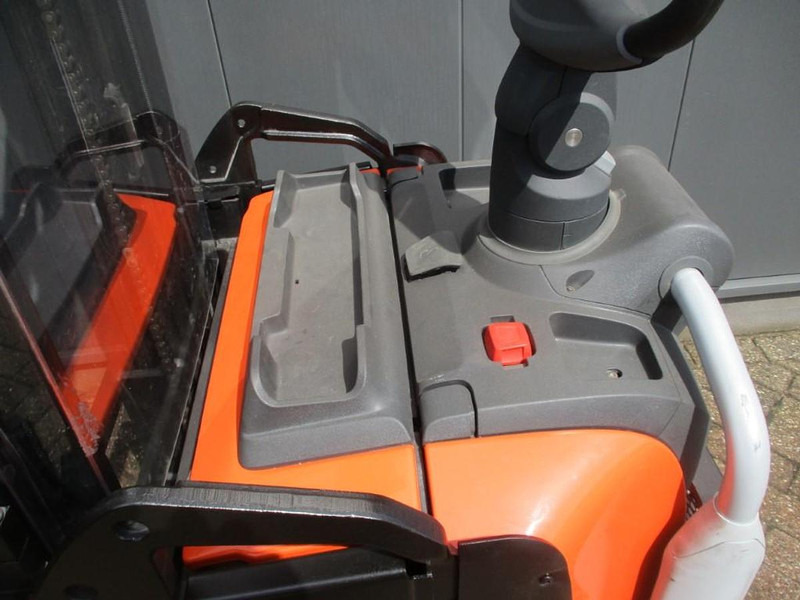 BT SPE 140L - Apilador: foto 5 BT SPE 140L - Apilador: foto 5