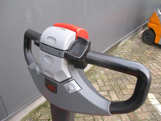 BT SWE 120 - Apilador: foto 5 BT SWE 120 - Apilador: foto 5