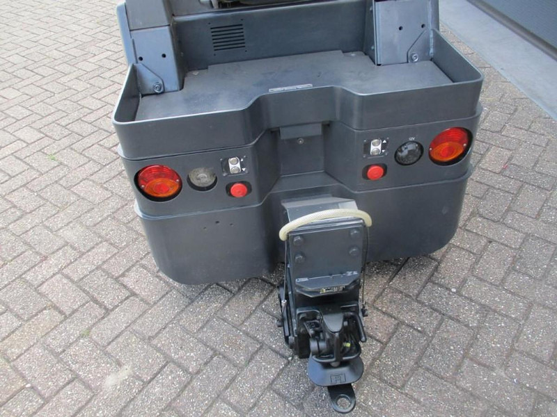 Linde P 60 - Remolcadora: foto 5 Linde P 60 - Remolcadora: foto 5