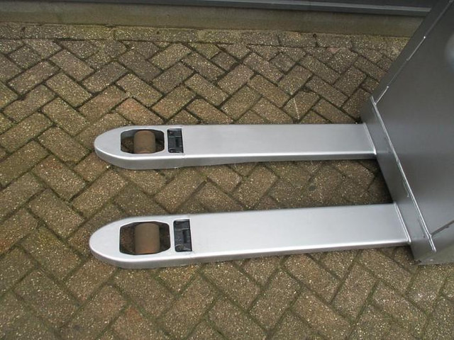 Still EXU 16 - Transpaleta: foto 5 Still EXU 16 - Transpaleta: foto 5