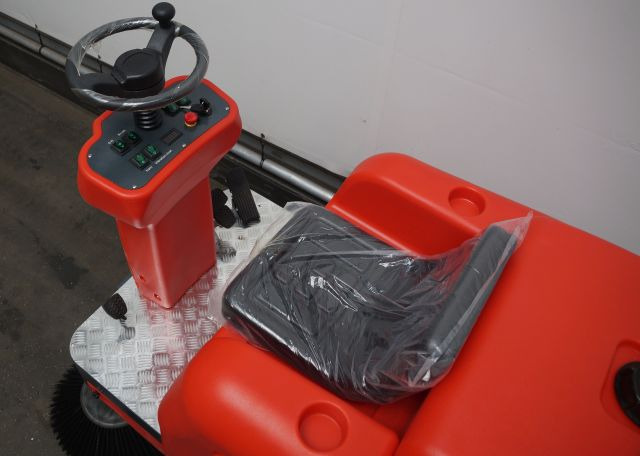 EP T1260 - Barredora industrial: foto 3 EP T1260 - Barredora industrial: foto 3