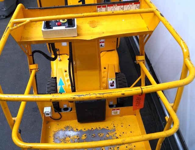 Haulotte Star 10-1 - Plataforma de mástil vertical: foto 5 Haulotte Star 10-1 - Plataforma de mástil vertical: foto 5