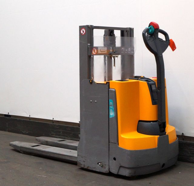 Jungheinrich EJD118 - Apilador: foto 2 Jungheinrich EJD118 - Apilador: foto 2