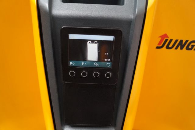 Jungheinrich EJD118 - Apilador: foto 4 Jungheinrich EJD118 - Apilador: foto 4