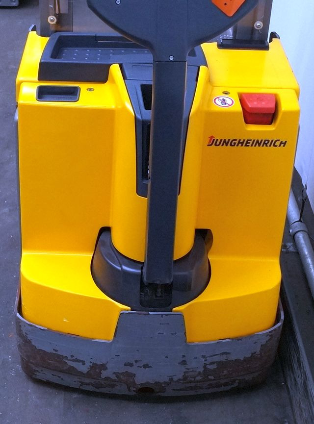 Jungheinrich EJD220 - Apilador: foto 3 Jungheinrich EJD220 - Apilador: foto 3