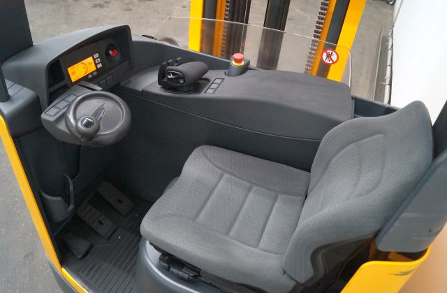 Jungheinrich ETV214 - Retráctil: foto 3 Jungheinrich ETV214 - Retráctil: foto 3