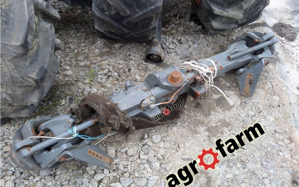 Fendt części używane 309 C 308 307 Ci silnik wał skrzynia most oś podnośnik zwolnica tryb obudowa - Caja de cambios para Maquinaria agrícola: foto 5 Fendt części używane 309 C 308 307 Ci silnik wał skrzynia most oś podnośnik zwolnica tryb obudowa - Caja de cambios para Maquinaria agrícola: foto 5