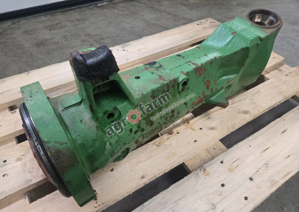 Obudowa mostu John Deere 6800, 6900, 6810, 6910 - Transmisión: foto 2 Obudowa mostu John Deere 6800, 6900, 6810, 6910 - Transmisión: foto 2