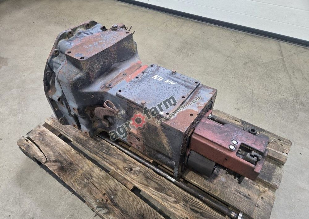 SKRZYNIA BIEGÓW FIAT 110-90 DT 5127407 - Caja de cambios: foto 1 SKRZYNIA BIEGÓW FIAT 110-90 DT 5127407 - Caja de cambios: foto 1