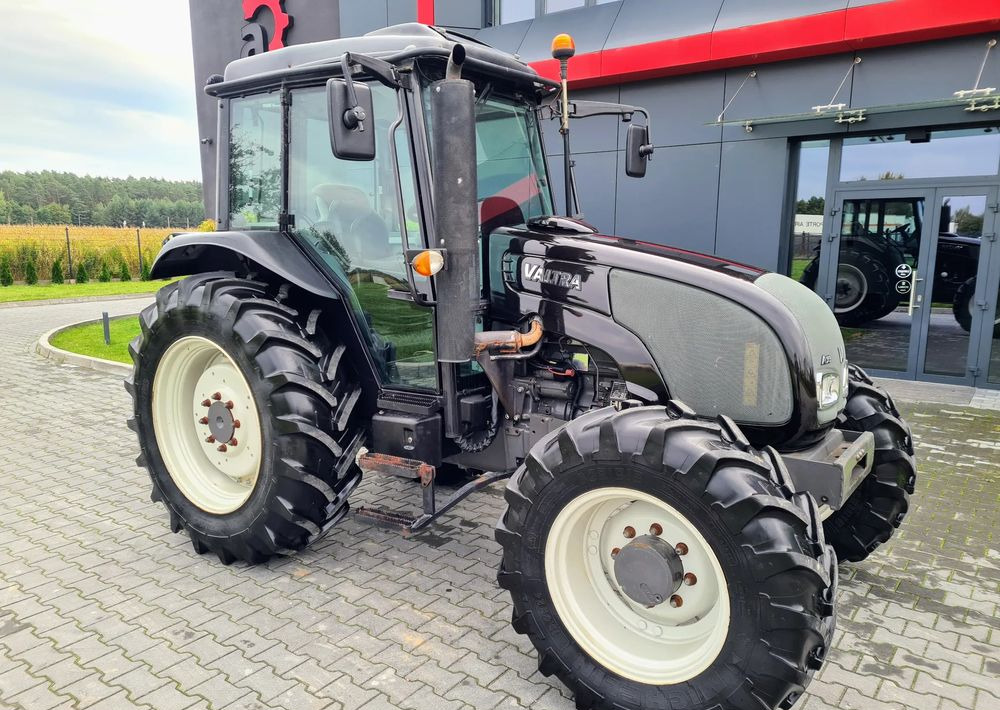 Valtra A93 - Tractor: foto 3 Valtra A93 - Tractor: foto 3