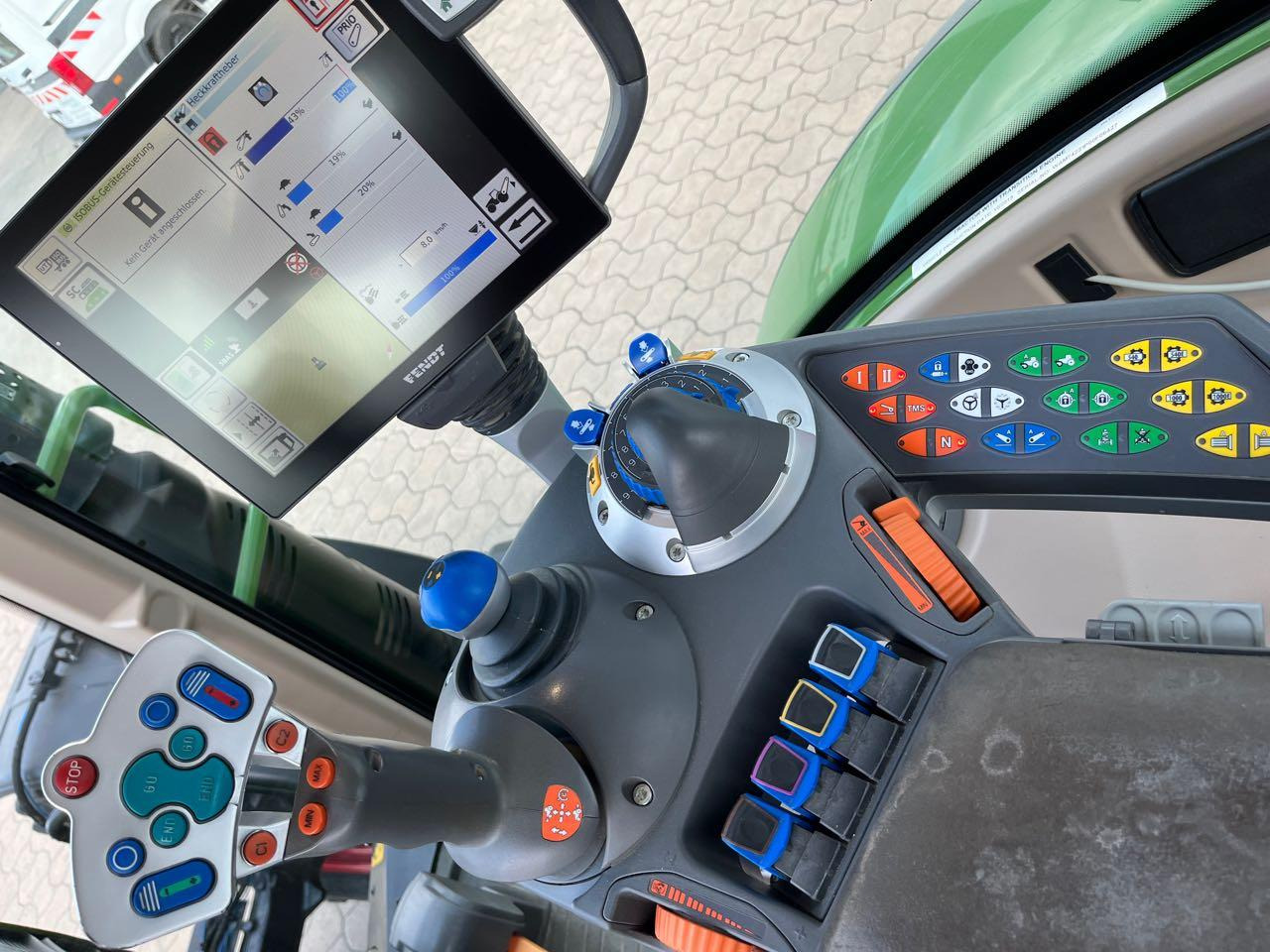 Tractor Fendt 722 Vario S4 ProfiPlus: foto 7