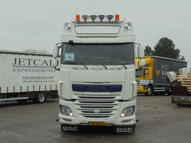 DAF XF 460 Euro 6 + Hydrolic system - Cabeza tractora: foto 2 DAF XF 460 Euro 6 + Hydrolic system - Cabeza tractora: foto 2