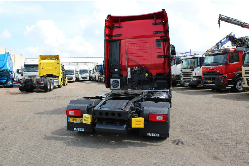 Cabeza tractora Iveco S-WAY 460 + LNG + retarder + euro 6: foto 10