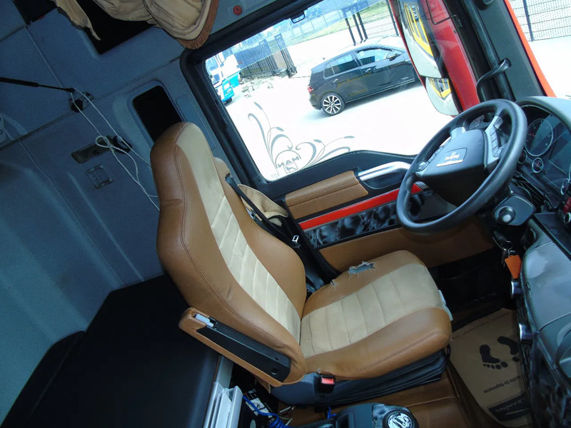 Cabeza tractora MAN TGX 18.440 + EURO 5 + FULL OPTION: foto 9
