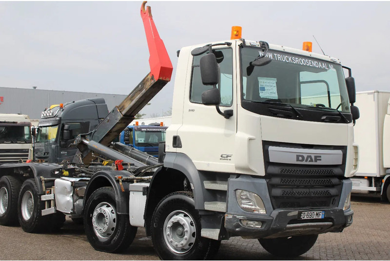 DAF CF 510 + 8X4 + HOOK 26TON + PERFCET CONDITION + 2X IN STOCK - Camión multibasculante: foto 5 DAF CF 510 + 8X4 + HOOK 26TON + PERFCET CONDITION + 2X IN STOCK - Camión multibasculante: foto 5