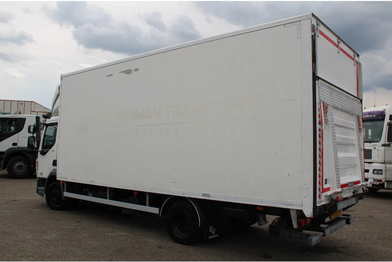 DAF LF 210 + euro 6 + lift + 12T + 3P - Camión caja cerrada: foto 3 DAF LF 210 + euro 6 + lift + 12T + 3P - Camión caja cerrada: foto 3