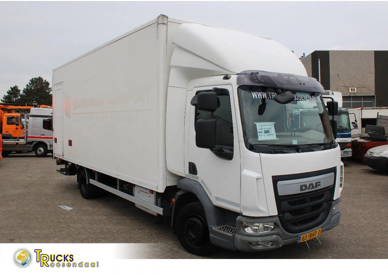 DAF LF 210 + euro 6 + lift + 12T + 3P - Camión caja cerrada: foto 1 DAF LF 210 + euro 6 + lift + 12T + 3P - Camión caja cerrada: foto 1