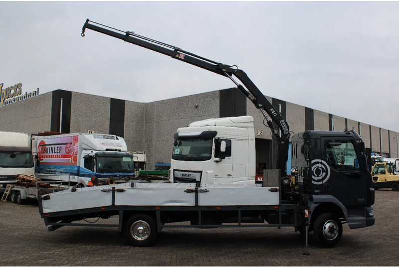 DAF LF 45.180 + FASSI F50 + 7.5T - Camión grúa: foto 5 DAF LF 45.180 + FASSI F50 + 7.5T - Camión grúa: foto 5