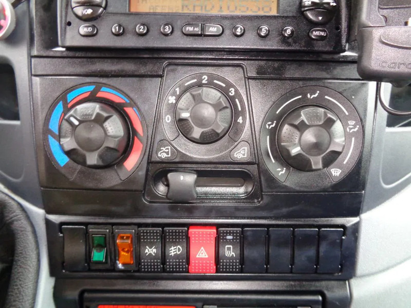 Furgoneta frigorifica Iveco Daily 50c15 x+ Manual + Carrier + Flower transport + cooling/heating: foto 14
