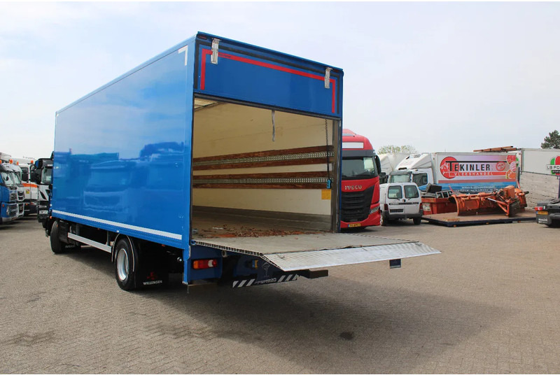 Iveco Eurocargo 120E18 + LIFT + EURO 6 + 10 PIECES IN STOCK - Camión caja cerrada: foto 3 Iveco Eurocargo 120E18 + LIFT + EURO 6 + 10 PIECES IN STOCK - Camión caja cerrada: foto 3